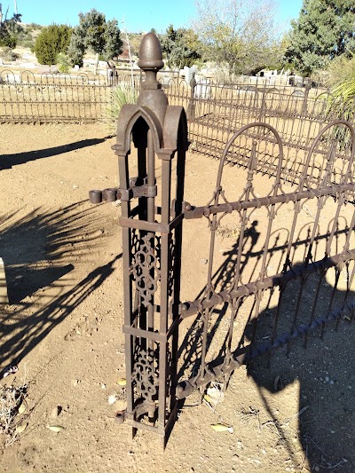 Memory Lane Cemetery