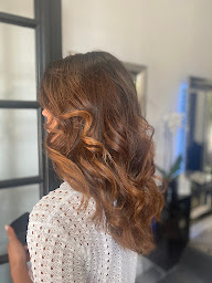 Photo n°2 de Monica Coiffure à Beaulieu-sur-Mer (Salon de coiffure)