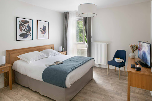 Photo de Résidence Services Seniors DOMITYS - Les Herboristes à Vielmur-sur-Agout (81570)