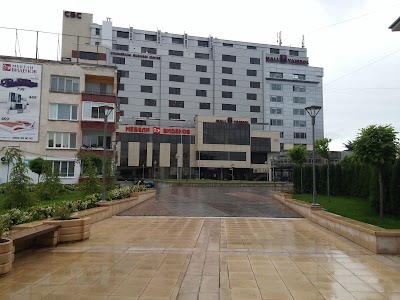 shopping-mall