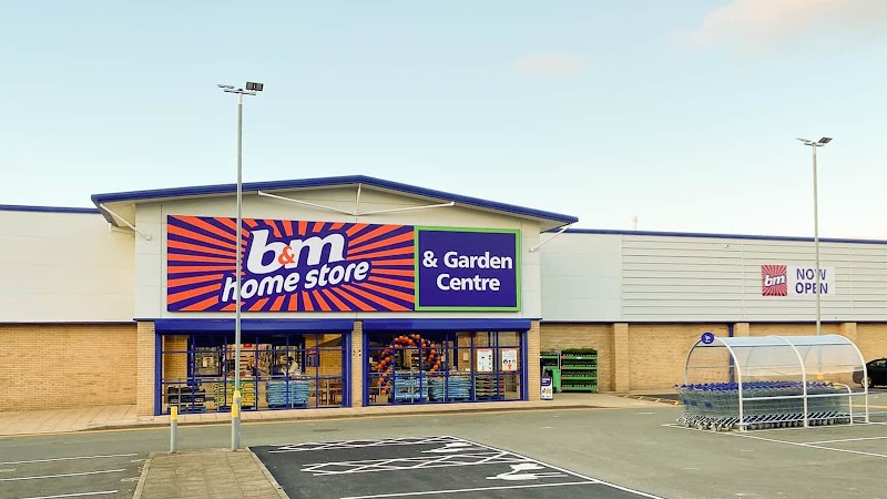 B&M Home Store with Garden Centre photo 2