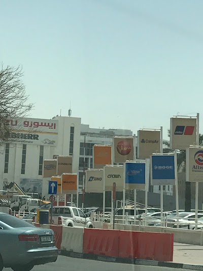 Photos of ISUZU Dealer