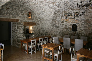 Photo n°55 de Castel Chambres à Malves-en-Minervois (Pizzas à emporter)