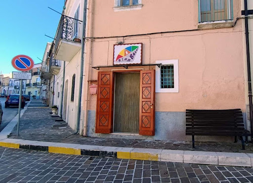RIAM Bazar - Visual