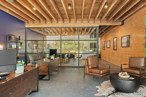 Beth Traverso Real Estate Group, Keller Williams Eastside - Thumbnail
