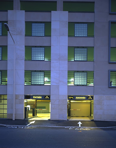 Opinii despre Parking LPA - Berthelot în La Part-Dieu - Parking