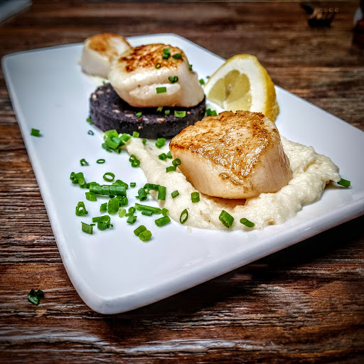Rustique Restaurant - Visual