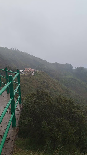 RESTAURANTE LAS PEÑAS - Molleturo