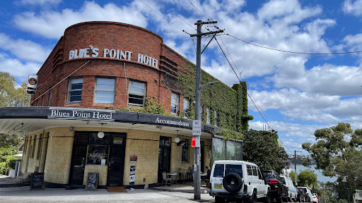 Blues Point Rd at French St