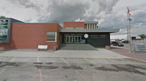 Vulcan County Office - Visual
