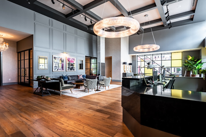 Gables Republic Square by null