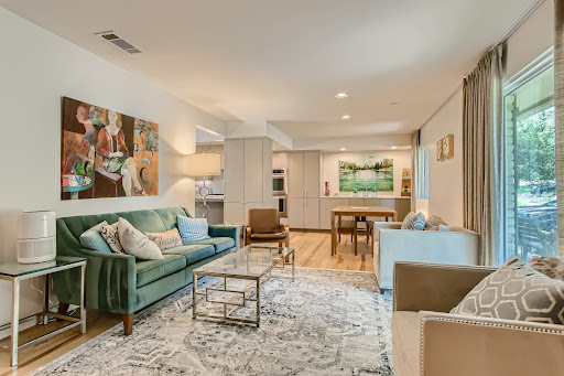 Homesville Realty Group of Compass - Thumbnail