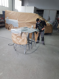 Photo n°20 de CARROSSERIE TYROSSAISE à Saint-Vincent-de-Tyrosse (Atelier de carrosserie automobile)