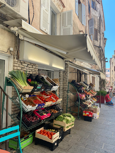 Grocery Convenience Produce Store