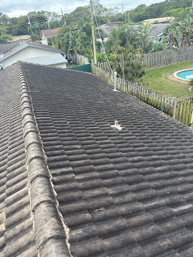 Stone and King Powerwashing - Thumbnail