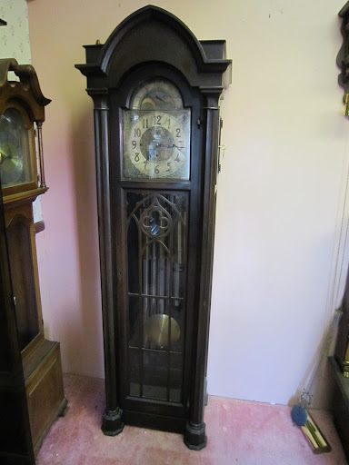 Ye Olde Clock Shoppe - Thumbnail
