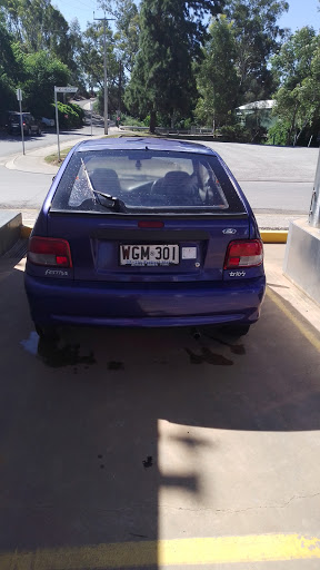 Clare Valley Car Wash & Laundromat - Thumbnail