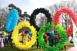 Photo n°8 de Showtail Light Evènements/Spectacles (Sono, Eclairage, Video, Organisateur de Réception, producteur de spectacle) à L'Haÿ-les-Roses (Karaoké vidéo)