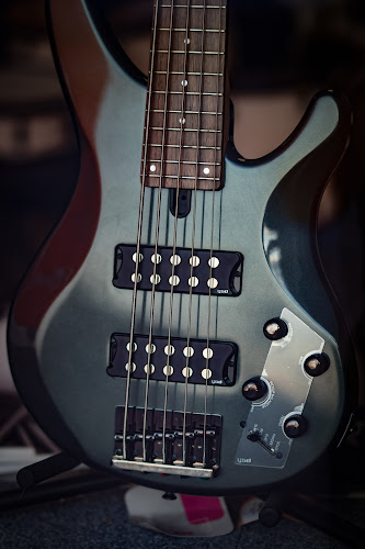 Godziny otwarcia RIFF Salon Muzyczny, Lublin