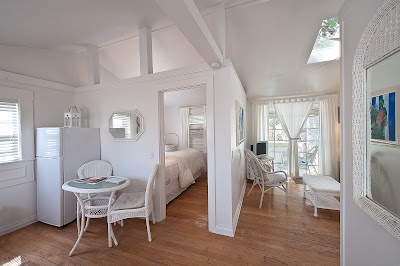 Photos of Bungalow Beach Resort
