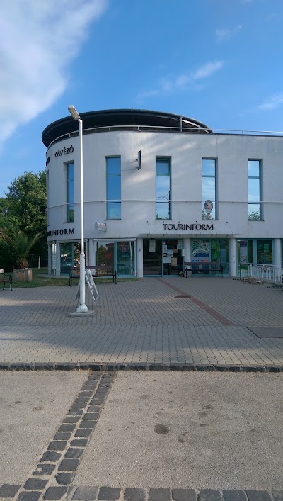 Photos of Balatonalm&aacute;di Turisztikai Egyes&uuml;let