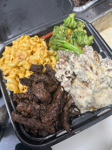 Tev’s & Family Kitchen by null