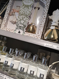 Photo n°5 de N°11 à Limoges (Parfumerie)
