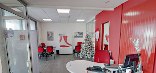 Photo n°3 de LA RESIDENCE - Agence immobilière à Vélizy-Villacoublay à Vélizy-Villacoublay (Agence immobilière)