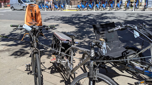 Court Cycles - Thumbnail