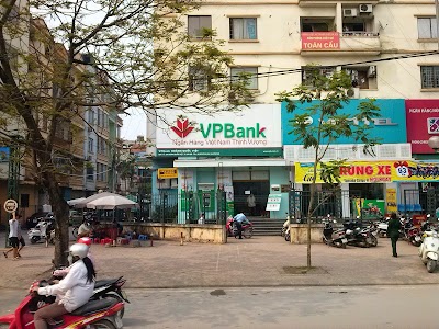 Vpbank Hoàng Quốc Việt, Hà Nội, Vietnam