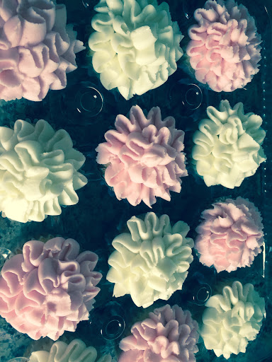 Buttercream Bakery-In home Bakery - Thumbnail