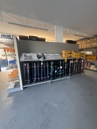 Yemenoglu DIY Market