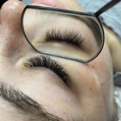Yeppoon Lashes - Visual