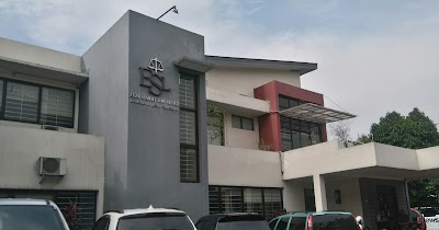 lawyer