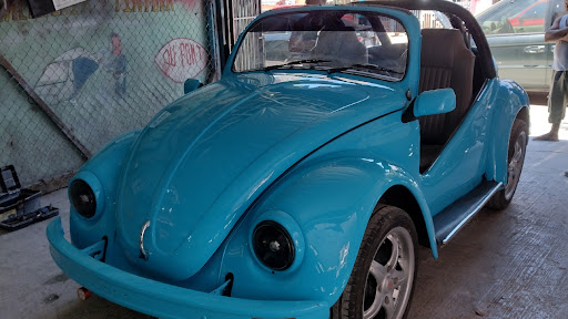 Taller de hojalateria y pintura el cebollas auto body and Paint Shop