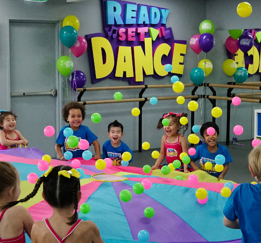 Focus On Dance - Visual