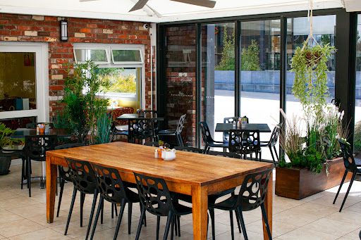 Zest Cafe & Bakehouse