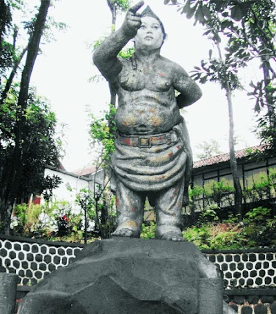 Photos of Taman Selopadi (Plintheng Semar)