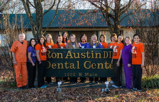 Blue River Smiles - Dr. Austin, Dr. Rand, Dr. Beard and Dr. Brasher - Thumbnail