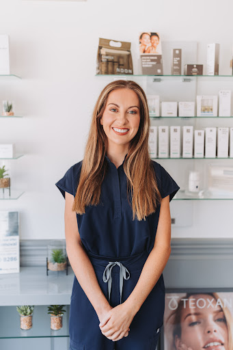 Annalise Cairns Aesthetics