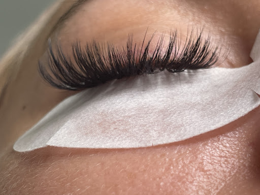 The Foxy Lashes & Aesthetics - Thumbnail