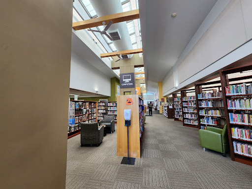 Denver Public Library: Hampden Branch Library - United States