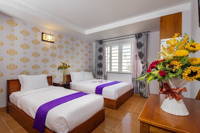 Pearl Beach Hotel