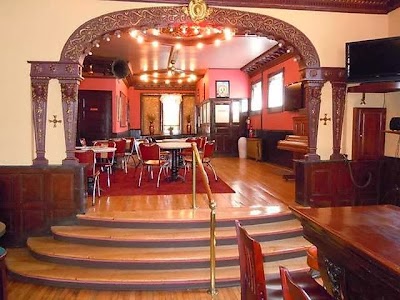 Photos of Shute's