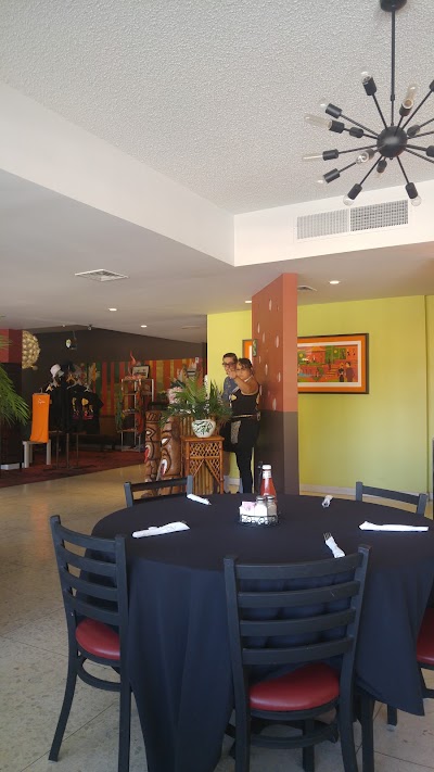 Photos of Caliente Tropics Resort Hotel