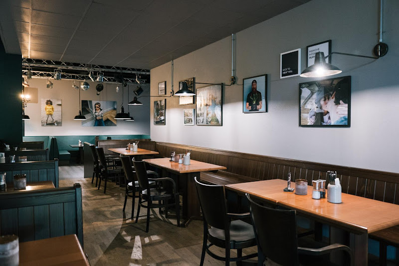 Ruff's Burger — photo