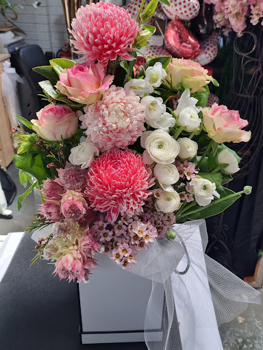 Kat Flowers & Events - Thumbnail