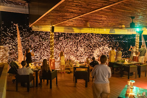 Tropikana Beach Bistro