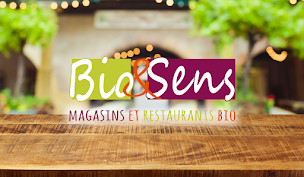 Photo n°2 de NATURALIA à Saint-Aunès (Boutique de produits de toilette)