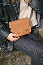 Photo n°42 de Fleuron Paris à Paris (Magasin de maroquinerie)